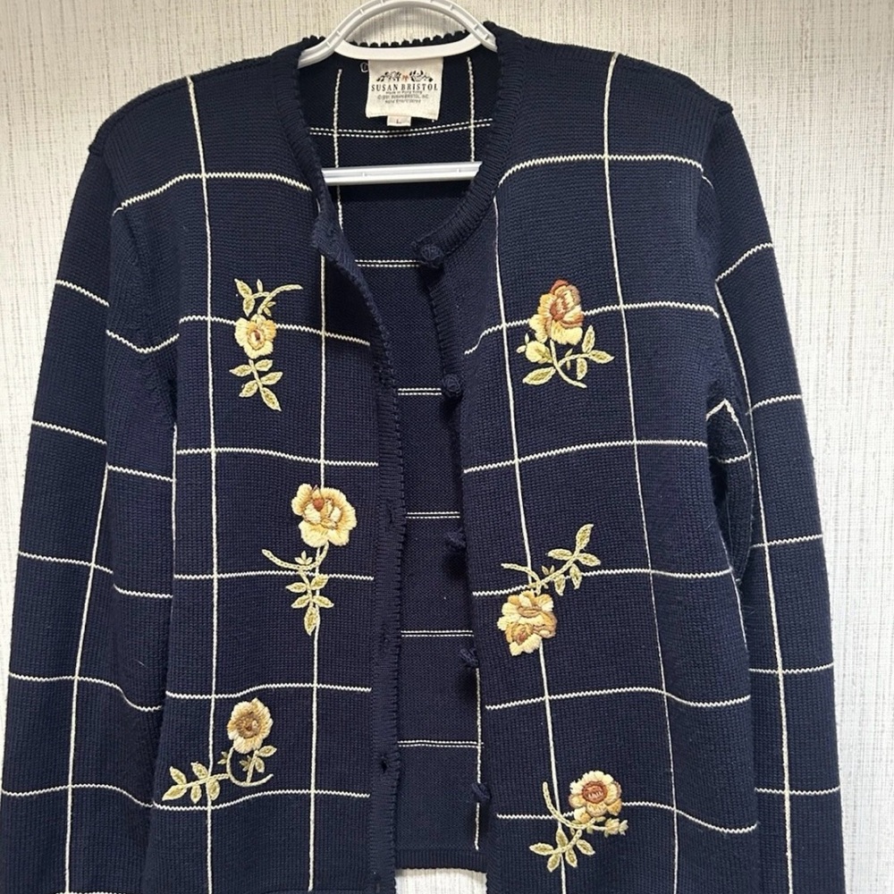 Susan Bristol Vintage Navy Striped Floral Embroidered Wool Blend Cardigan Preppy - Picture 7 of 7